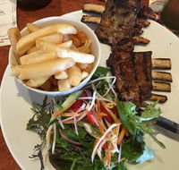 Rous hotel cafe - Grafton Accommodation