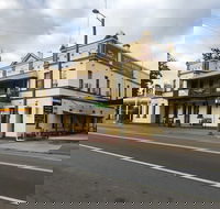 Horse and Jockey Hotel - Grafton Accommodation