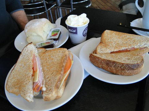 McDonald's - Grafton Accommodation 0
