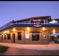 Blackbutt Hotel - Grafton Accommodation