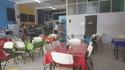 Vaneo's Cafe - Grafton Accommodation 0