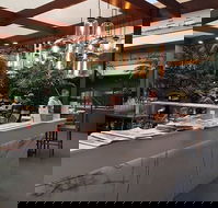 Atrium Restaurant and Bar - Grafton Accommodation