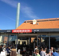 Brodburger - Grafton Accommodation