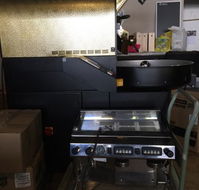 Republic Of Coffee Espresso Bar - Grafton Accommodation