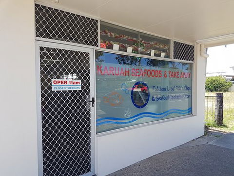 Karuah Fish & Chicks - Grafton Accommodation 0