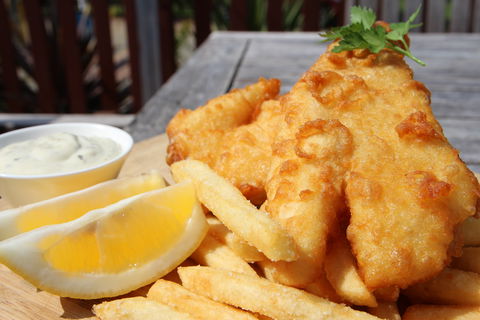Peaceful Bay Fish And Chips - Grafton Accommodation 0