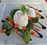 The Deck Cafe - Grafton Accommodation