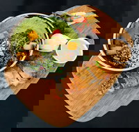 Black Squirrel - Grafton Accommodation