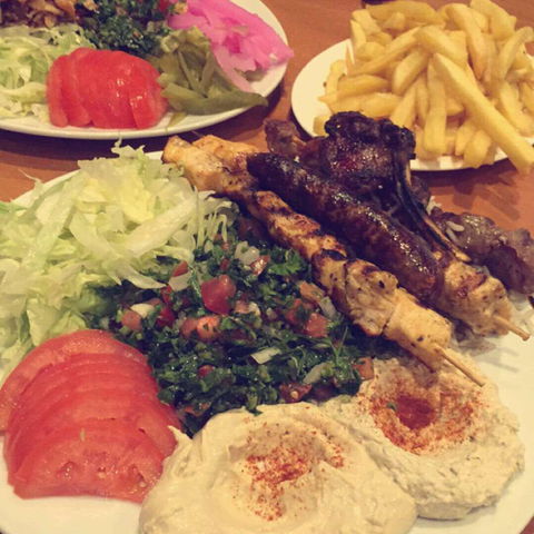 Middle Eastern Restaurant - Grafton Accommodation 0