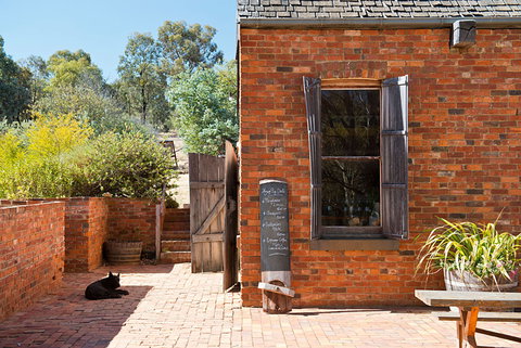 Sally's Paddock At Redbank Winery - Grafton Accommodation 0