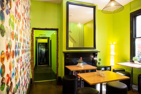 Bomb Cafe Abbotsford - Grafton Accommodation 2