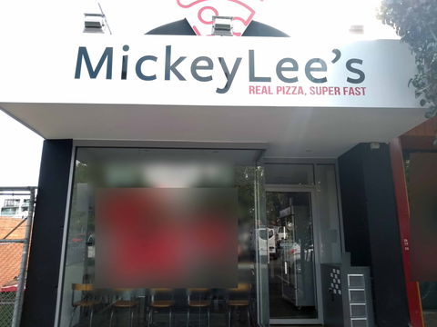 Mickey Lee's - Grafton Accommodation 0