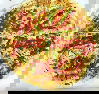 Pizza vs Burger - Grafton Accommodation