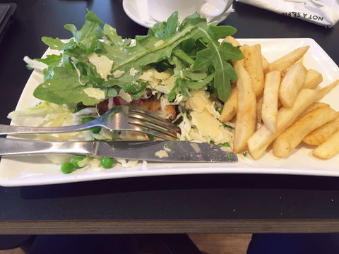 The Coffee Club - Clifford Gardens - Toowoomba - Grafton Accommodation 0