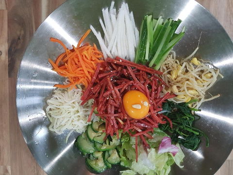 Zino's Kitchen - Grafton Accommodation 0