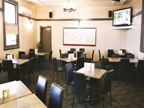 Federal Hotel Brasserie - Grafton Accommodation 1