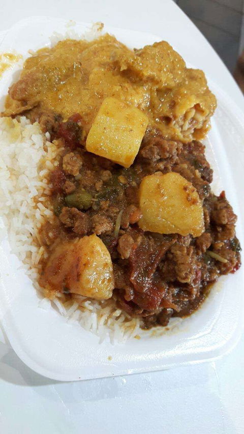 Khans Curry Delight - Grafton Accommodation 0