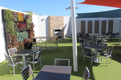 Bill's Bar - Ningaloo Coral Bay - Grafton Accommodation 0