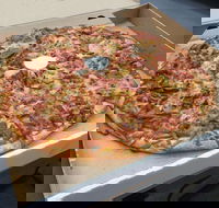 Johnny Boys Pizza - Keysborough - Grafton Accommodation