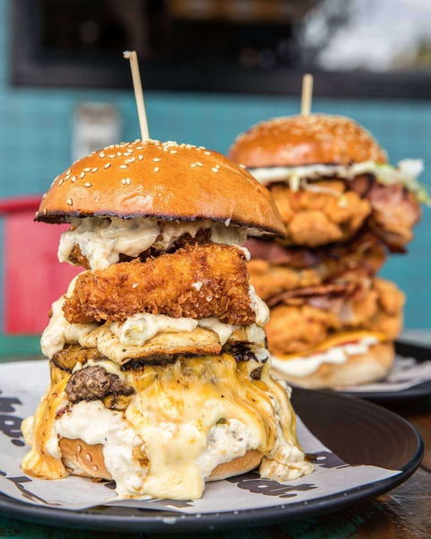 PHAT Pizza And Burger Bar - Grafton Accommodation 0