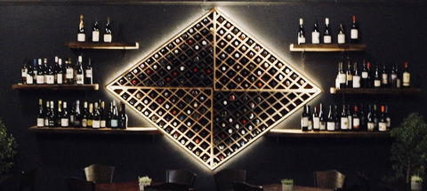 Joe's Wine And Dine - Grafton Accommodation 0