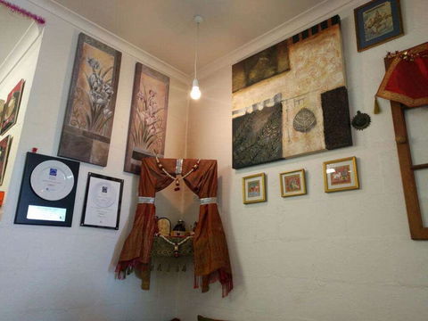 Shali's Cafe - Grafton Accommodation 0