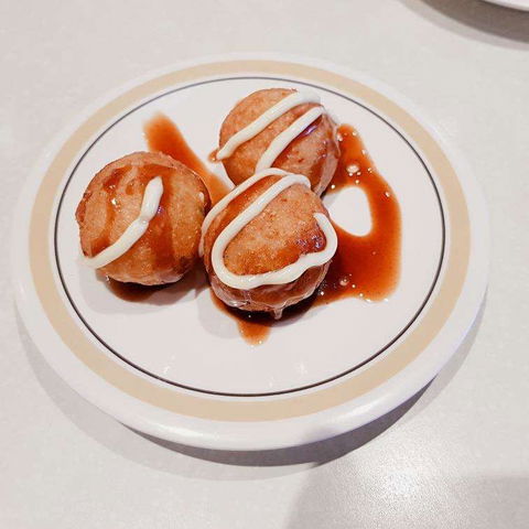 YUZU Kaiten Sushi - Grafton Accommodation 0