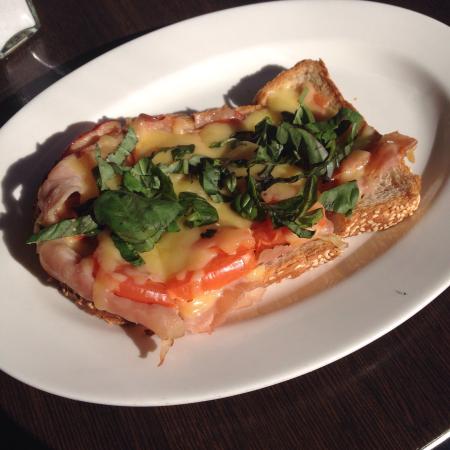 Just Fine Food - Grafton Accommodation 0