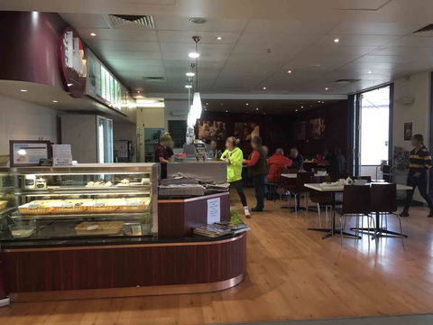 Bb's Cafe - Mount Barker - Grafton Accommodation 0