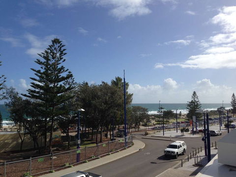 Dome - Scarborough - Grafton Accommodation 0
