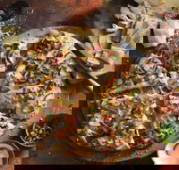 Domino's - Rural View - Grafton Accommodation