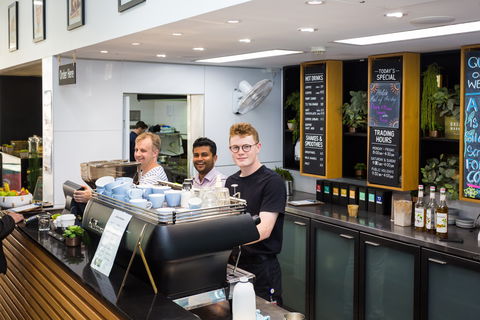 AIS Cafe - Grafton Accommodation 1