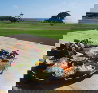 Henry's at the Coast - Grafton Accommodation