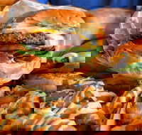 Stax On Burgers - Grafton Accommodation
