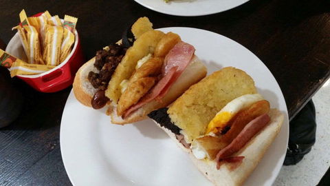 Just Eat - Grafton Accommodation 0