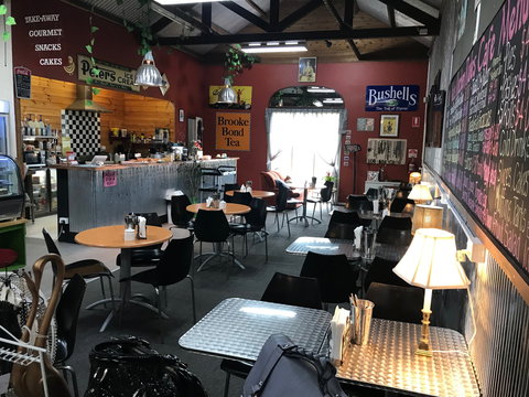 Mai's Kitchen Rules Cafe - Grafton Accommodation 0