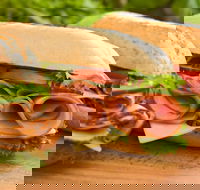 Subway - Parkwood - Grafton Accommodation