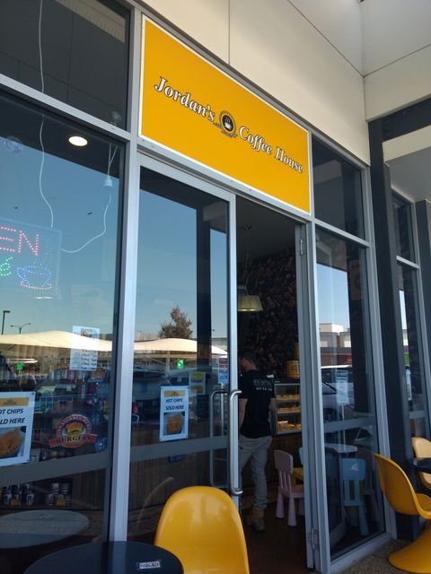 Jordan's Coffee House - Grafton Accommodation 0