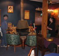 Gypsy's Table - Grafton Accommodation