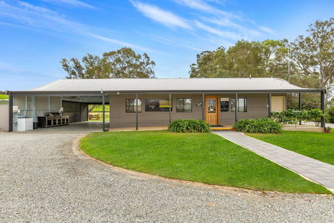 Jaeschkes Hill River Clare Estate - Grafton Accommodation 1