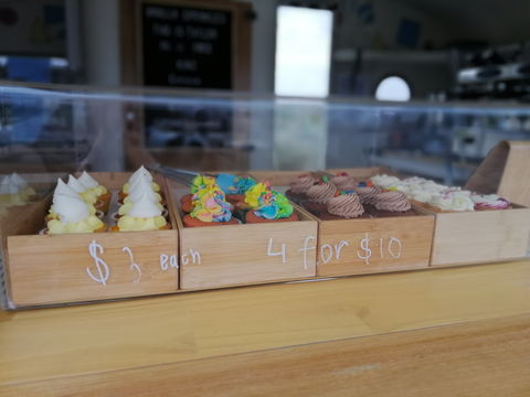 Vanilla Sprinkles Cupcakes & Coffee - Grafton Accommodation 0