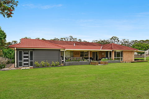 Jalisco Mexican - Grafton Accommodation 0