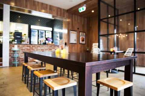 Joe's Pizza Square - Grafton Accommodation 0