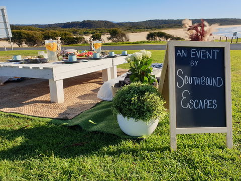 Southbound Escapes Pop Up Picnic - Grafton Accommodation 0