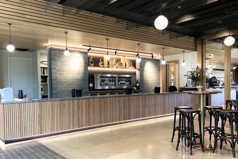 Pikes Wines - Grafton Accommodation 1