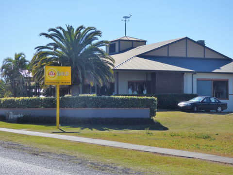 Riverside Tavern - Grafton Accommodation 0