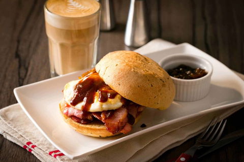 The Coffee Club - Brisbane Airport - Grafton Accommodation 0