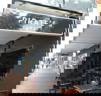 Pirate's Grill - Grafton Accommodation