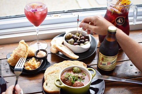 San Sebastian - Grafton Accommodation 0