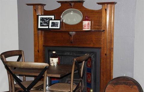 Mama Papa - Grafton Accommodation 6